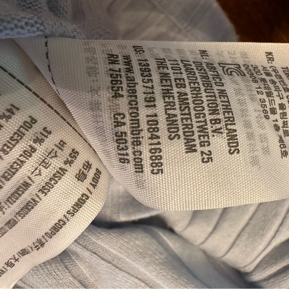 Abercrombie and Fitch Vneck Cardigan Baby Blue - Picture 7 of 7